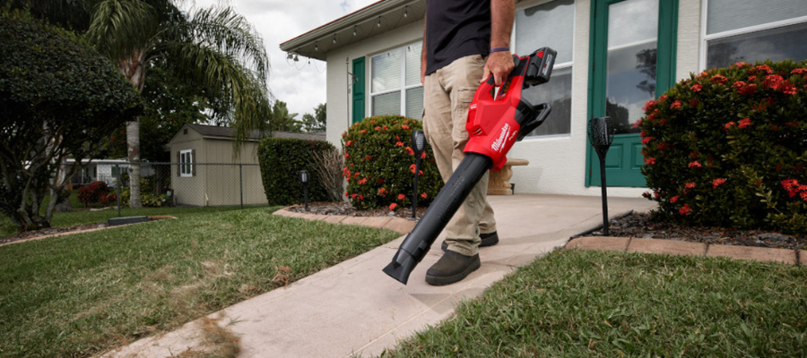 Leaf Blower